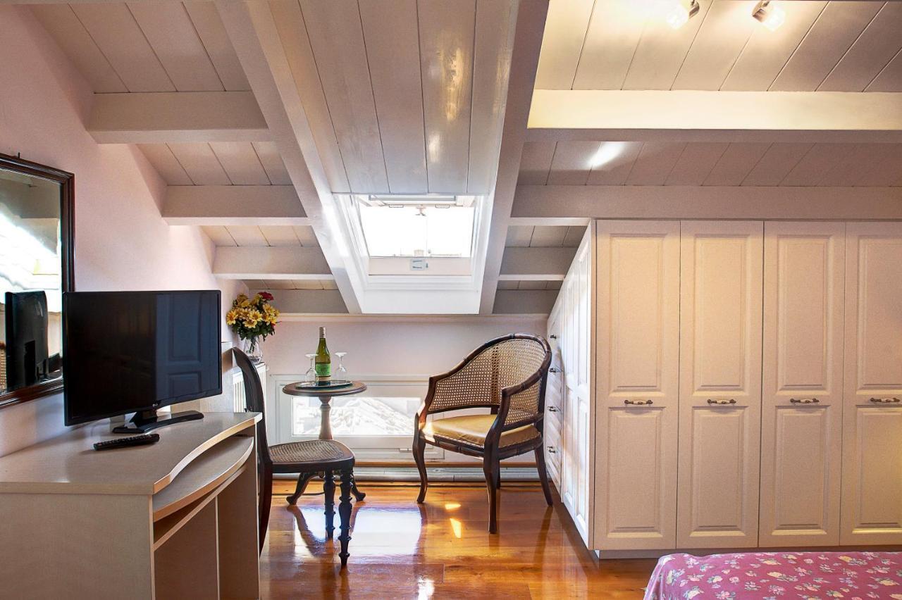 Stella'S Attic In Spianada - Old Town Apartamento Corfu  Exterior foto