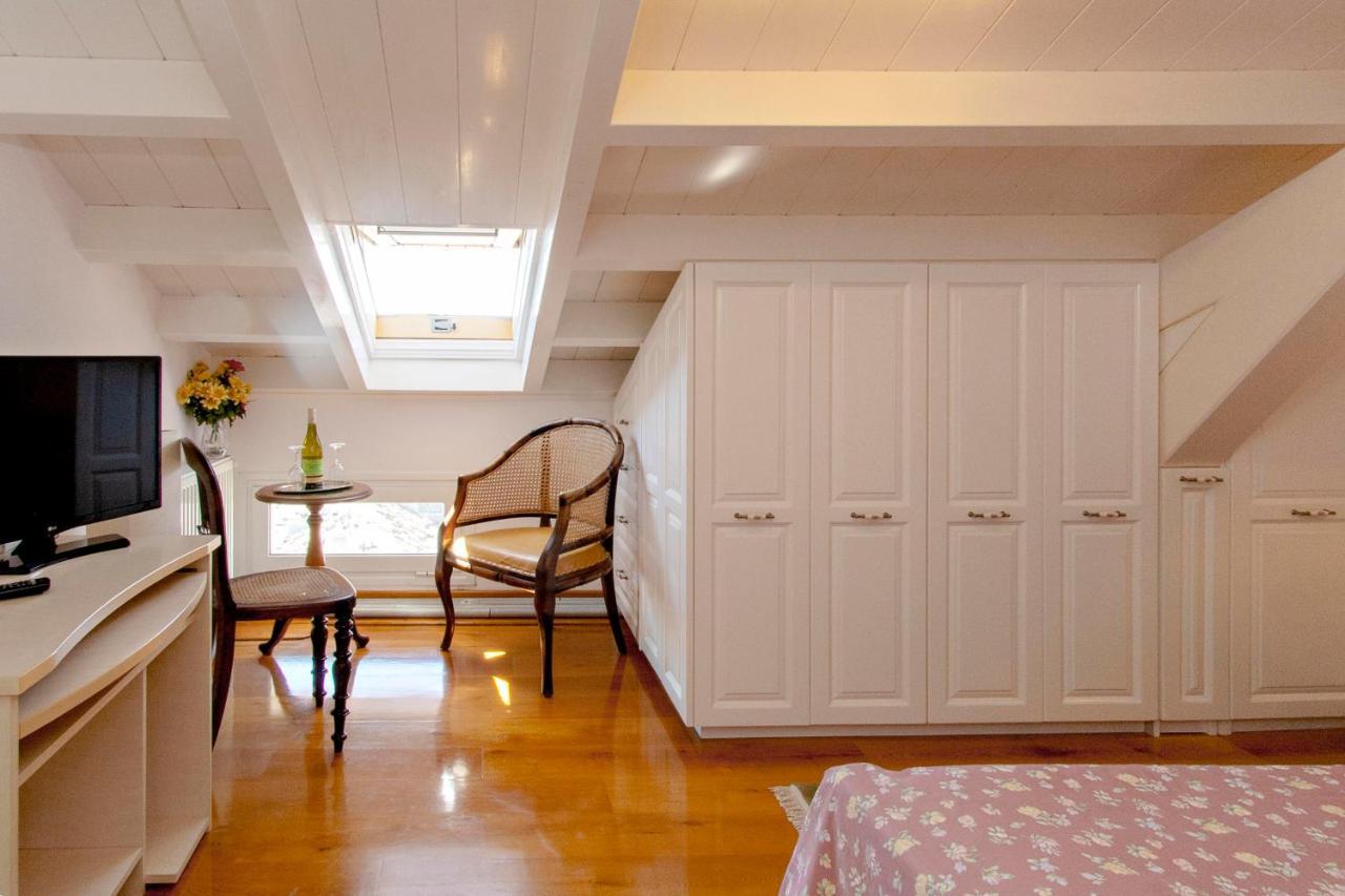 Stella'S Attic In Spianada - Old Town Apartamento Corfu  Exterior foto